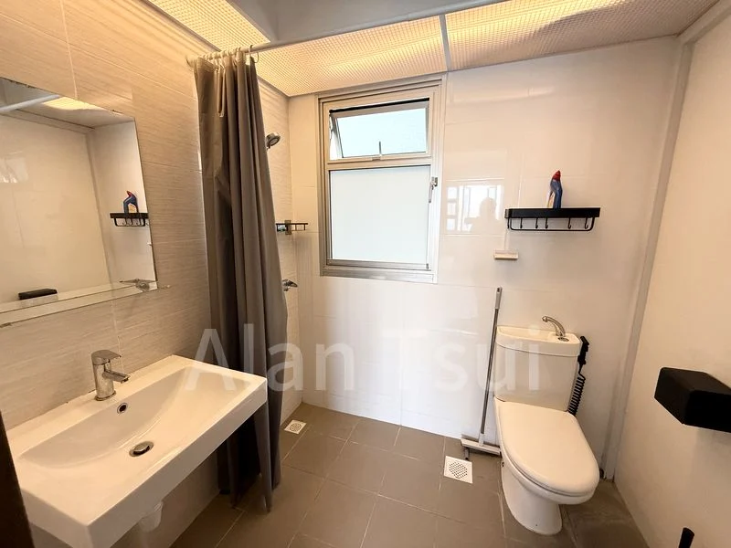 Master Room (HDB) for Rent in  90B Jalan Satu - Image 4