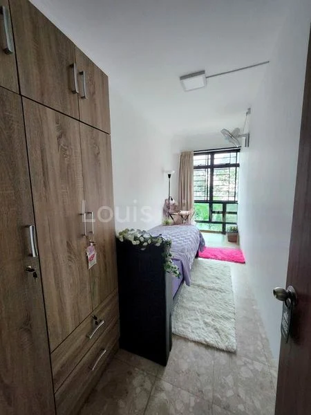 Common Room (Condo) for Rent in  Eastvale - Image 10