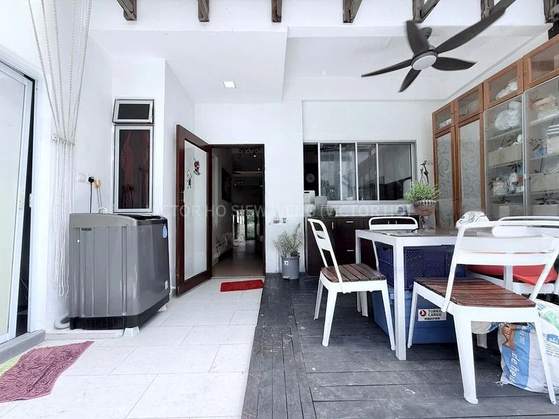 4 Bed Terraced House (Landed) for Sale in  Tai Keng Gardens - Image 3
