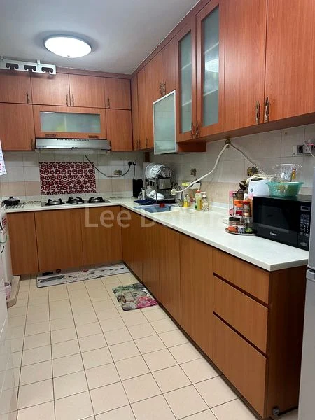 5 Room (5I) HDB for Rent in  689A Woodlands Drive 75 - Image 5