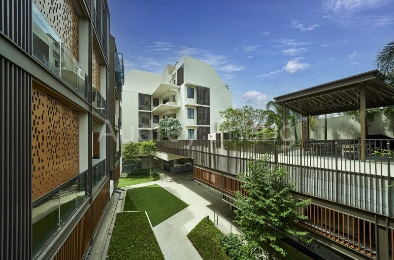 4 Bed Condo for Sale in  Parksuites - Image 13