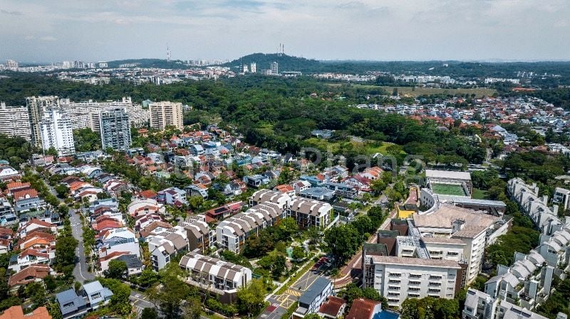 4 Bed Condo for Sale in  Parksuites - Image 8