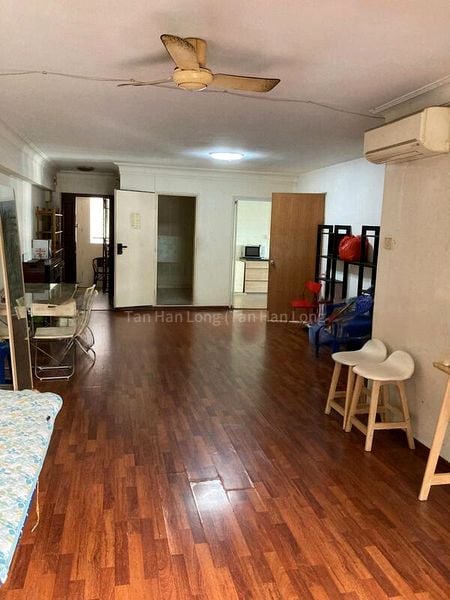 Executive HDB for Rent in  685A Jurong West Street 64 - Image 8