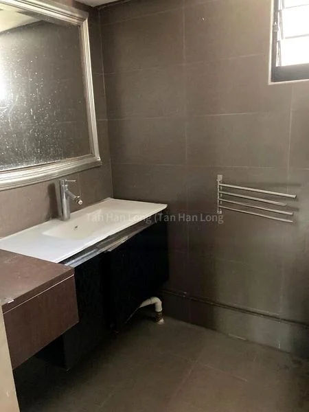 Executive HDB for Rent in  685A Jurong West Street 64 - Image 4