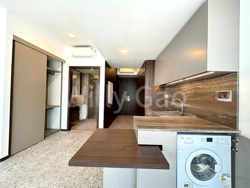 Master Room (Condo) for Rent in  One Pearl Bank - Image 2
