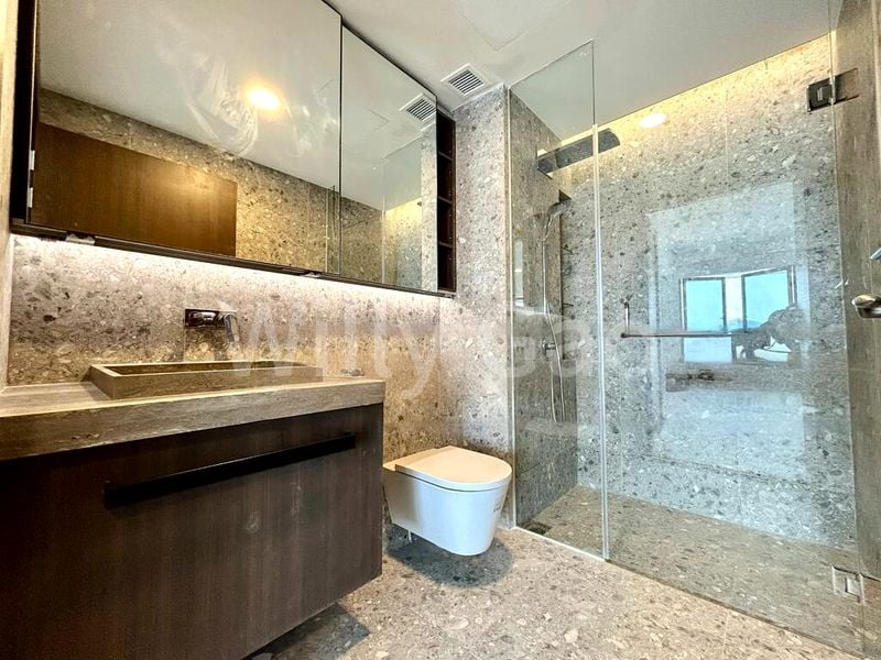 Master Room (Condo) for Rent in  One Pearl Bank - Image 5
