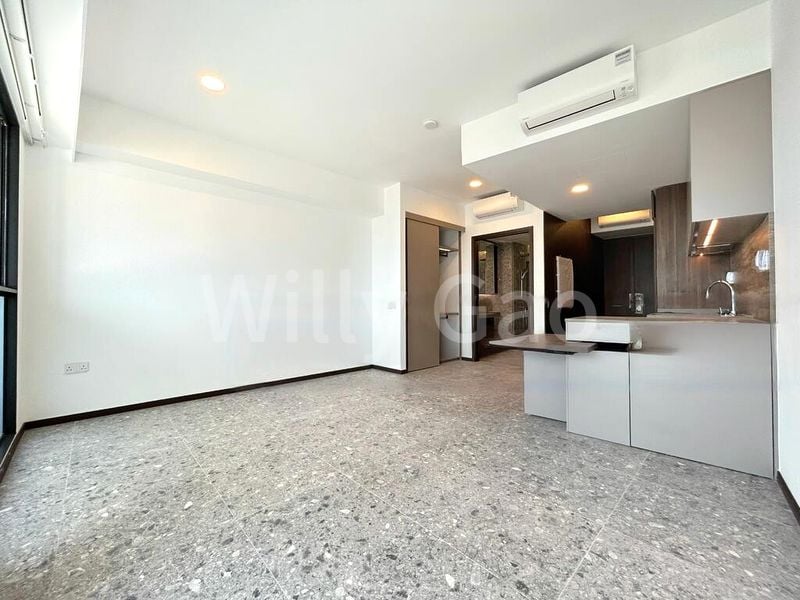 Master Room (Condo) for Rent in  One Pearl Bank - Image 4
