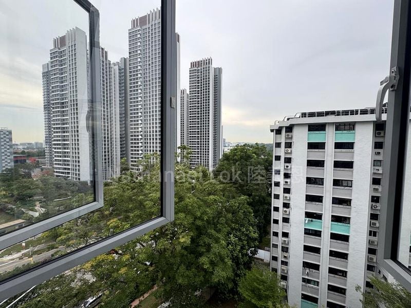 3 Room (3NG) HDB for Sale in 304 Clementi Avenue 4 - Image 3