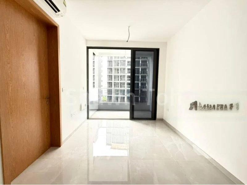 1 Bed Condo for Rent in  Penrose - Image 2
