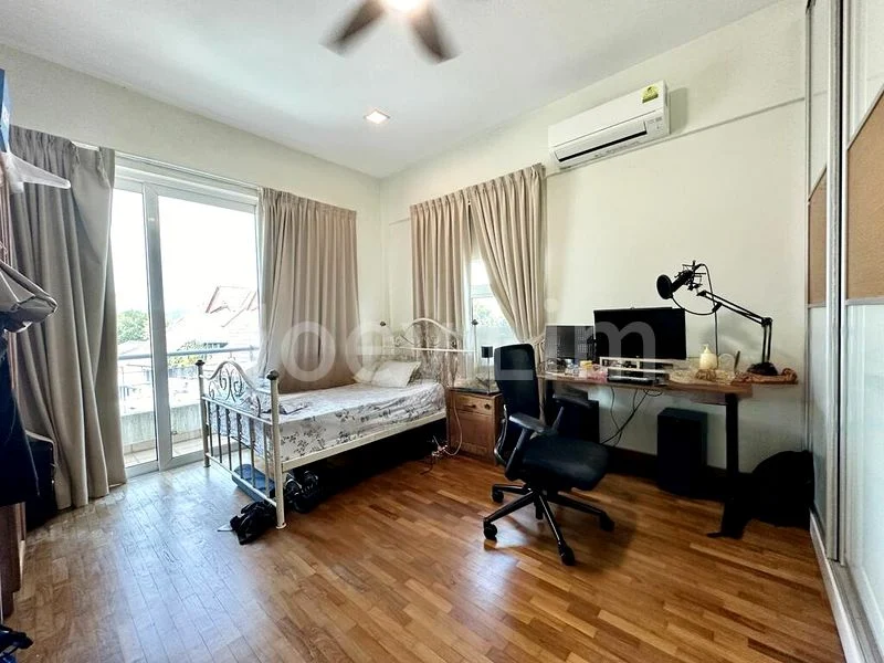 5 Bed Semi-Detached House (Landed) for Sale in  Eng Aun Park - Image 8