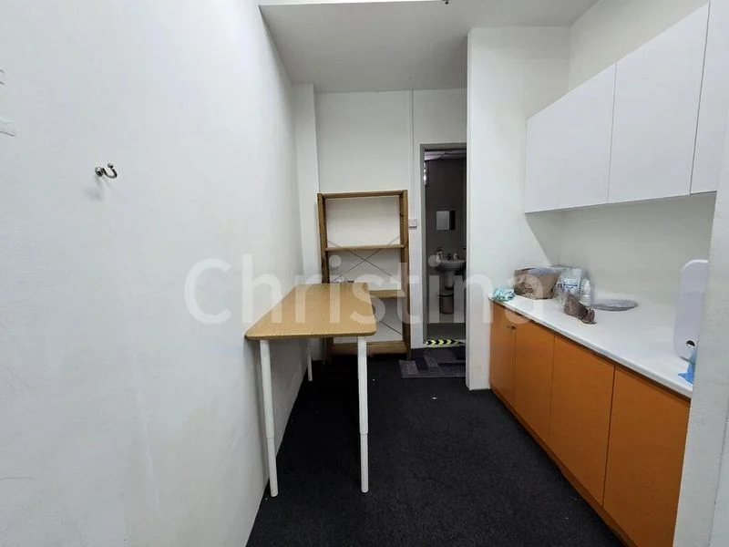 Light Industrial (B1) for Rent: One Commonwealth - Image 2