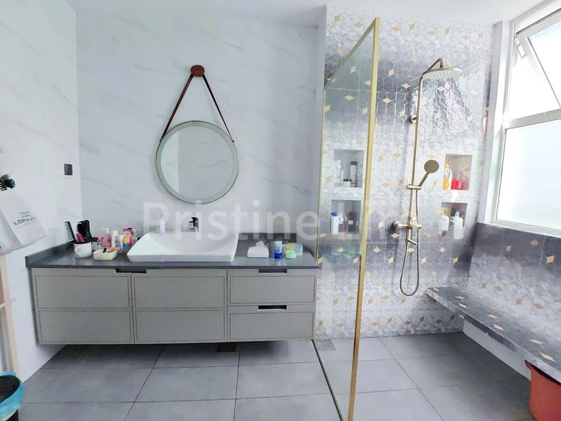 5 Bed Corner Terrace (Landed) for Sale in  Ang Mo Kio Avenue 3 - Image 14