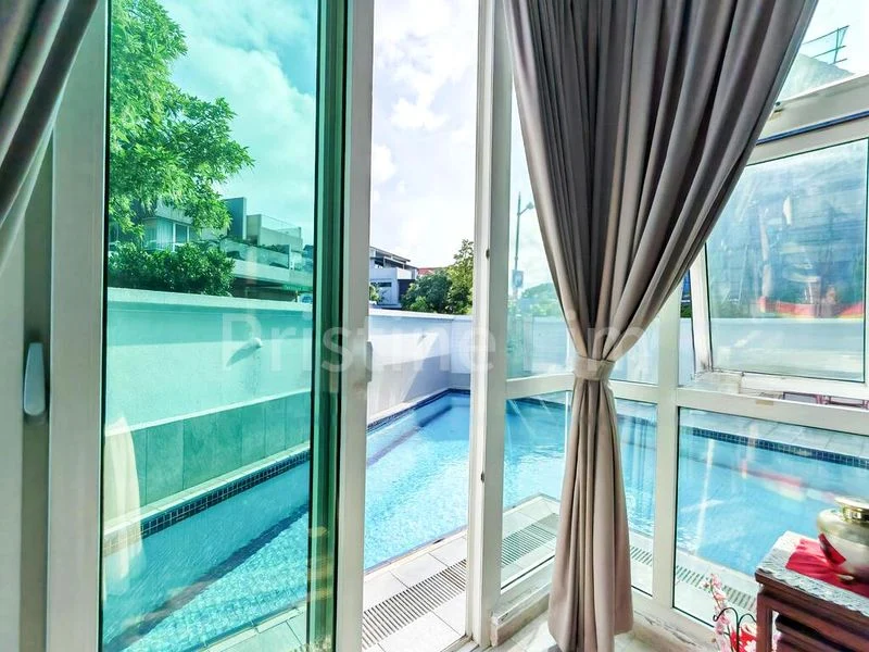 5 Bed Corner Terrace (Landed) for Sale in  Ang Mo Kio Avenue 3 - Image 2
