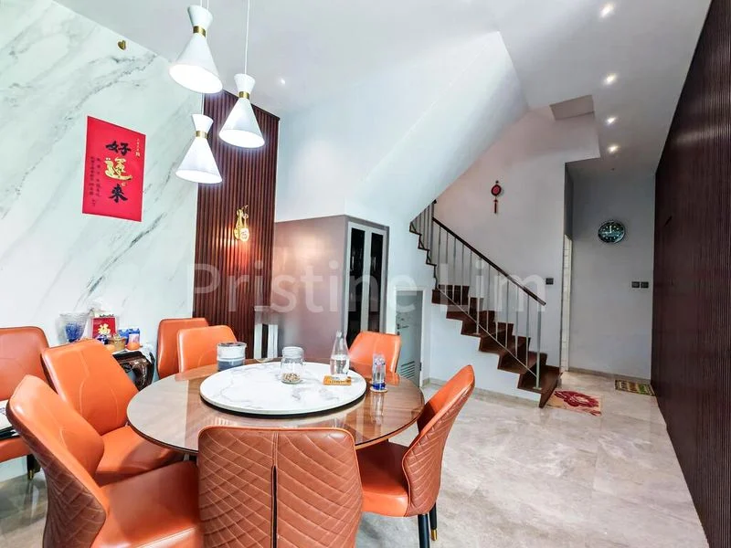 5 Bed Corner Terrace (Landed) for Sale in  Ang Mo Kio Avenue 3 - Image 5