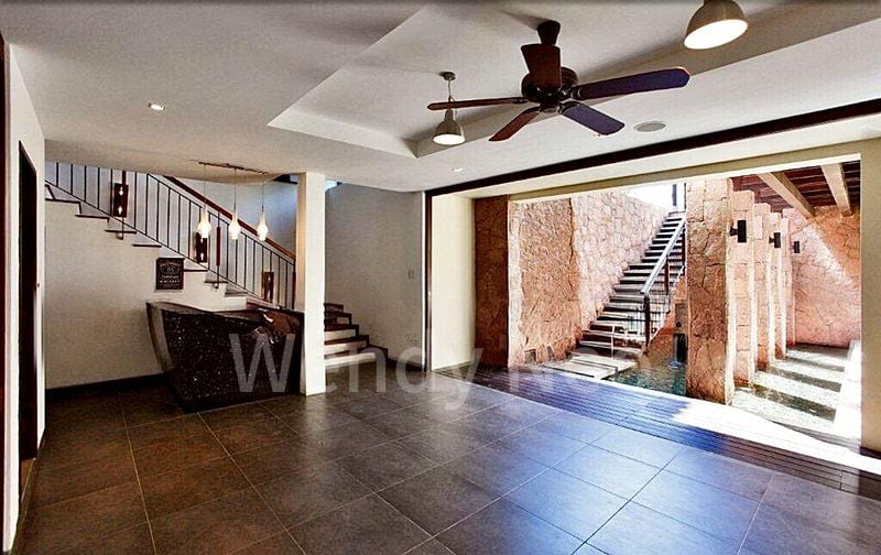 4 Bed Bungalow (Landed) for Rent in  Cove Drive - Image 7