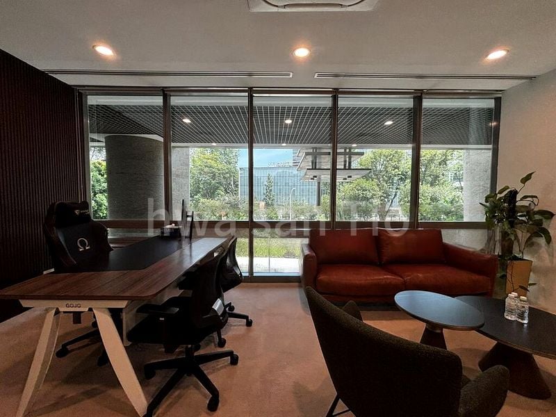 Office for Rent: Goldbell Towers - Image 7