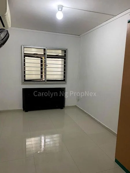 Common Room (HDB) for Rent in  258C Compassvale Road - Image 3