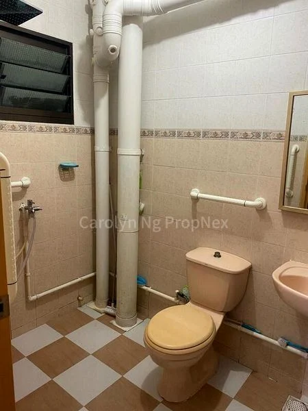 Common Room (HDB) for Rent in  258C Compassvale Road - Image 2