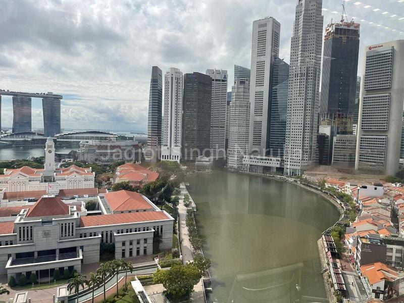 Office for Sale: High Street Centre - Image 1