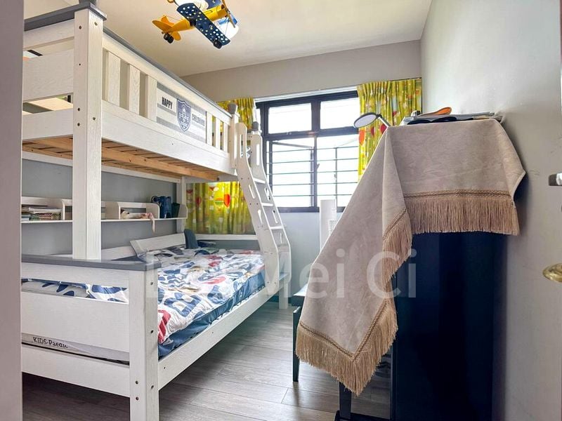 4 Room (4A) HDB for Sale in  264 Toa Payoh East - Image 2