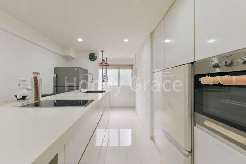 3 Room (3S) HDB for Sale in 110 Yishun Ring Road - Image 7