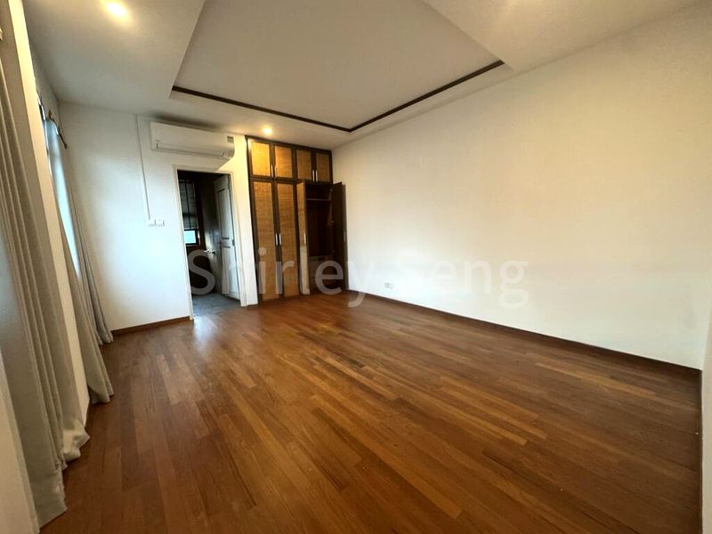 8 Bed Bungalow (Landed) for Rent in  Watten Estate - Image 5