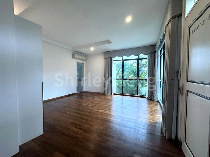 8 Bed Bungalow (Landed) for Rent in  Watten Estate - Image 9