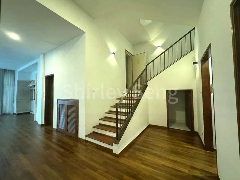 8 Bed Bungalow (Landed) for Rent in  Watten Estate - Image 8