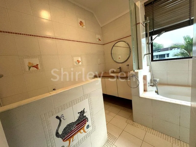 8 Bed Bungalow (Landed) for Rent in  Watten Estate - Image 1