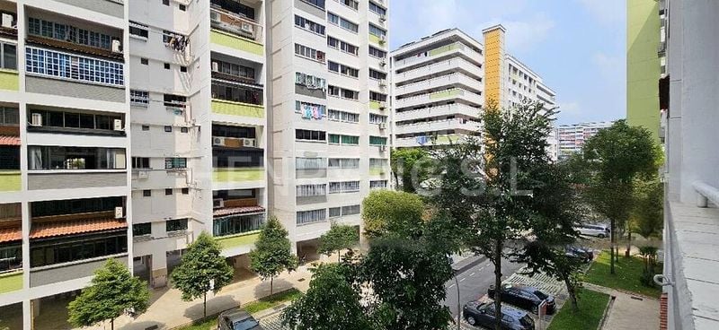 Maisonette HDB for Sale in  611 Yishun Street 61 - Image 9