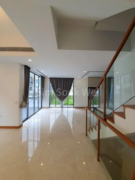 5 Bed Cluster House (Landed) for Rent in  Greenwood Mews - Image 4