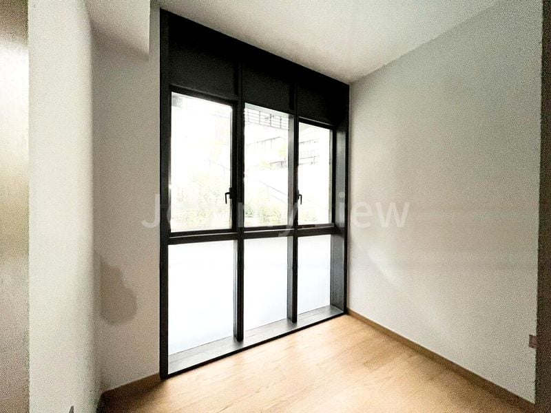 2 Bed Condo for Rent in  Haus on Handy - Image 6
