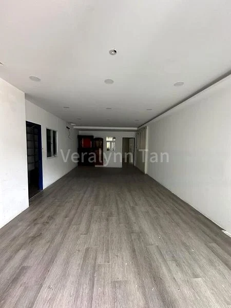 Light Industrial (B1) for Rent: 2,500 Sqft Warehouse/Workshop on Tagore Lane - Image 3