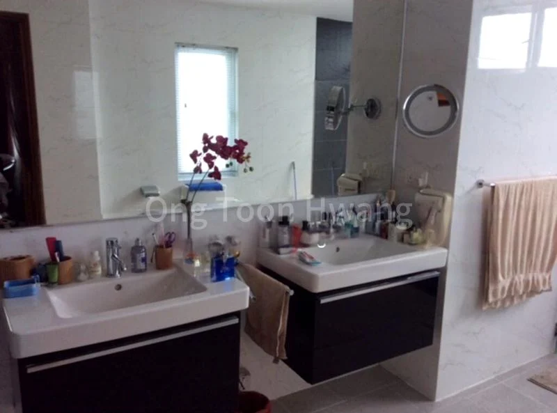 5 Bed Bungalow (Landed) for Sale in  Grange Road - Image 7