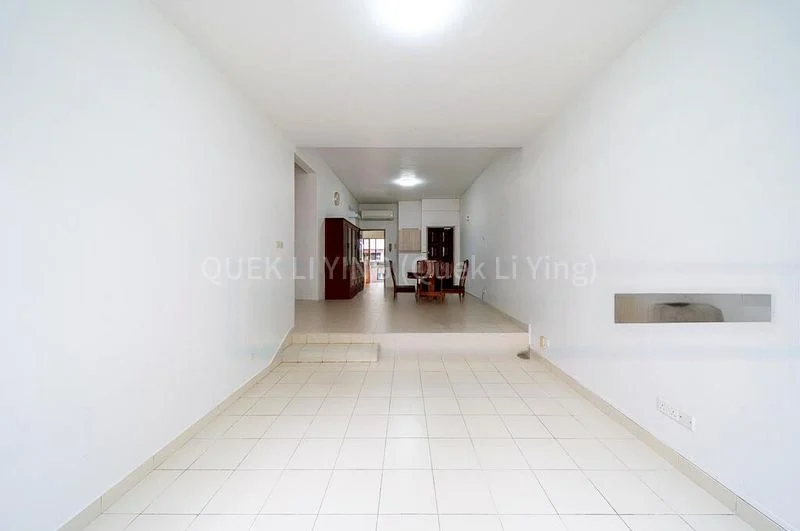 2 Bed Condo for Rent in  Far Horizon Garden - Image 14