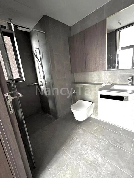 3 Bed Condo for Rent in  Midtown Modern - Image 9