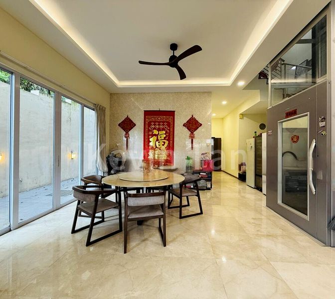 7 Bed Corner Terrace (Landed) for Sale in Thomson Hills Estate - Image 11