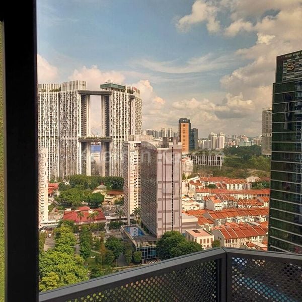 Office for Sale: International Plaza - Image 5