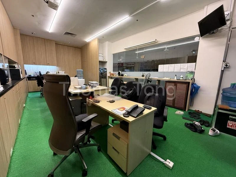 Office for Sale: High Street Centre - Image 5