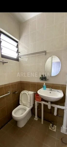 4 Room (4NG) HDB for Rent in  572 Ang Mo Kio Avenue 3 - Image 9