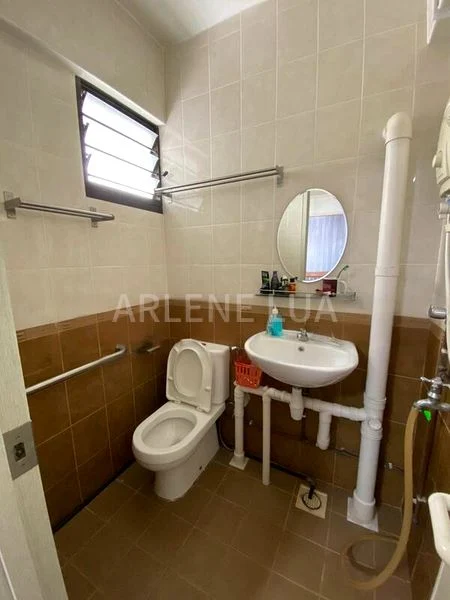 4 Room (4NG) HDB for Rent in  572 Ang Mo Kio Avenue 3 - Image 8