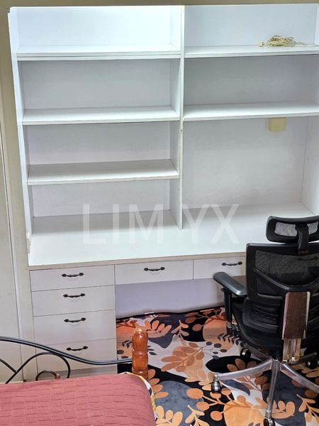 2 Bed Condo for Rent in Lakepoint Condominium - Image 6