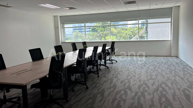 Light Industrial (B1) for Rent in  Nordic European Centre - Image 2