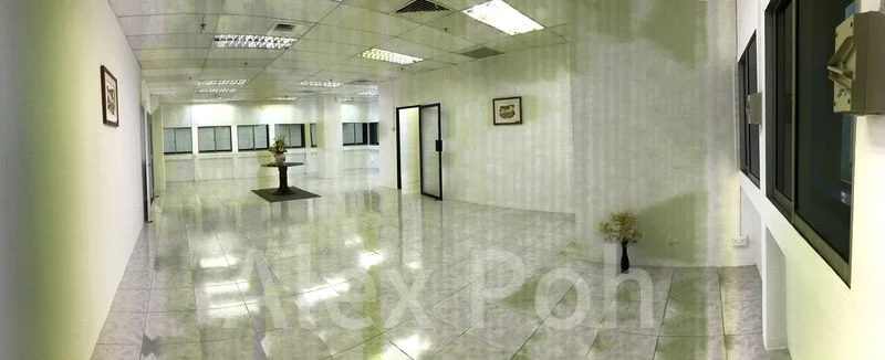Office for Rent in Crystal Time Building - Image 20