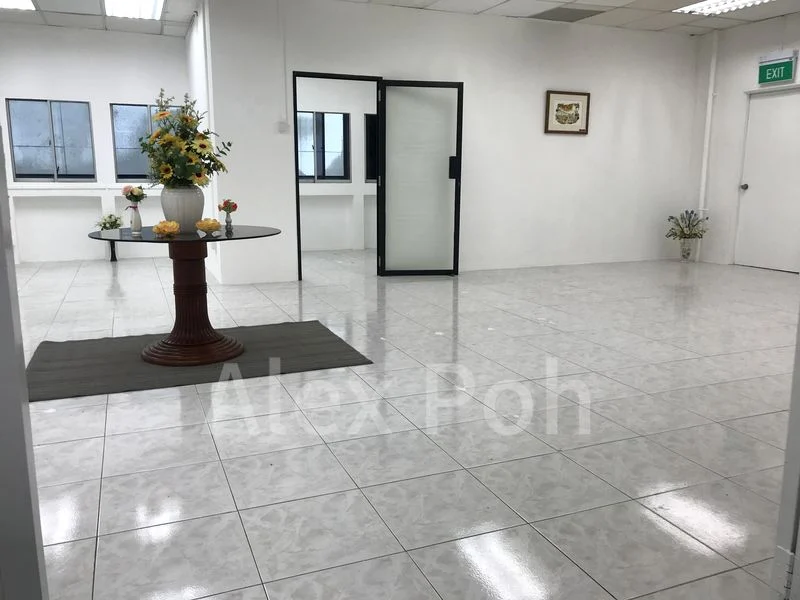 Office for Rent in Crystal Time Building - Image 23