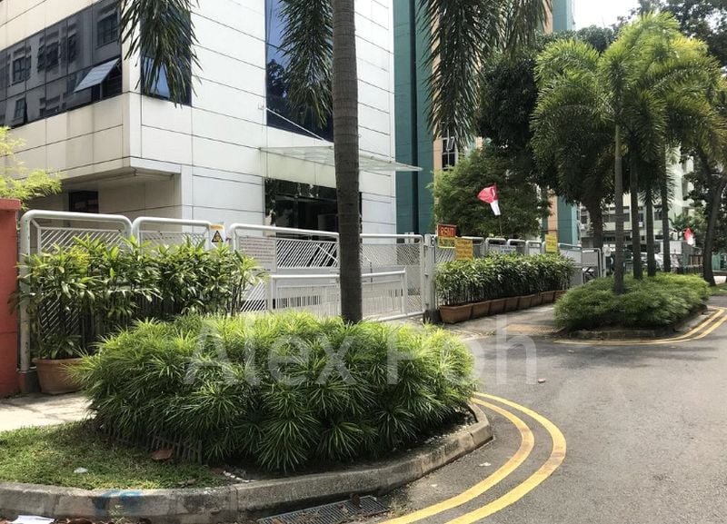 Office for Rent in Crystal Time Building - Image 15