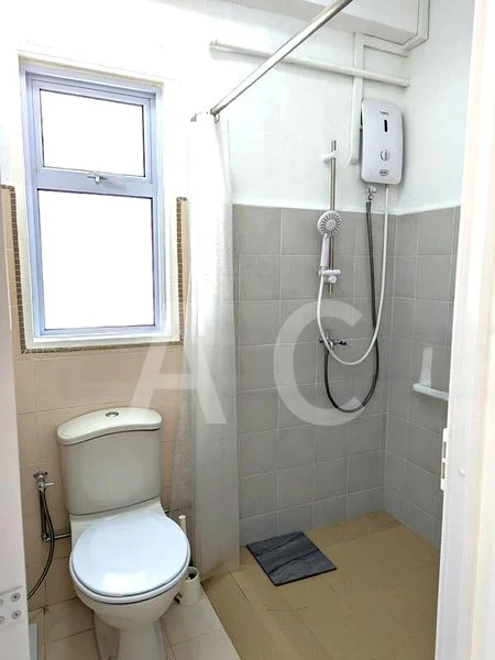 3 Bed Terraced House (Landed) for Rent in Bartley Rise Estate - Image 10