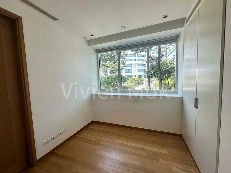4 Bed Condo for Rent in  Grange Residences - Image 8