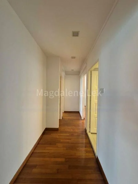 3 Bed Condo for Rent in  Parkway View - Image 5