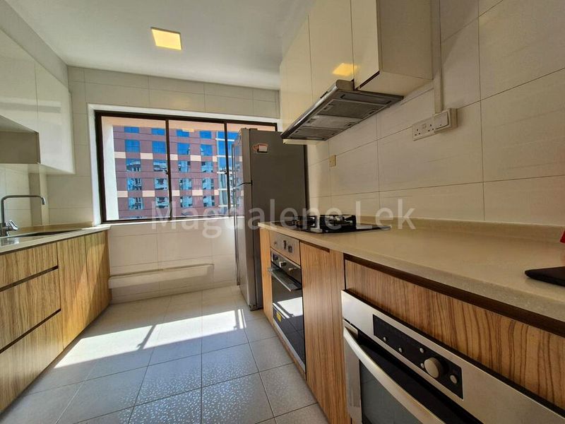 3 Bed Condo for Rent in  Parkway View - Image 16